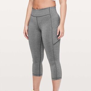 Lululemon Speed Up Crop *21" Size 4